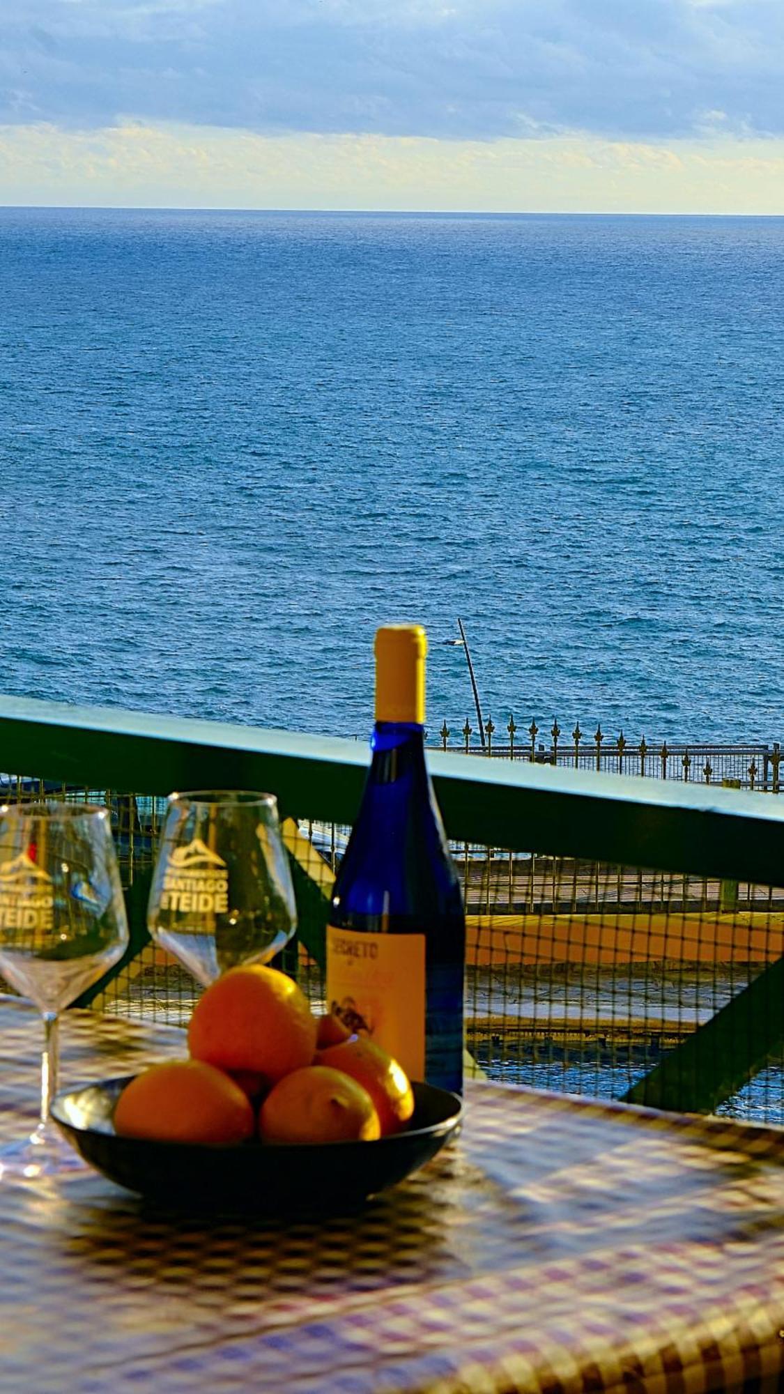 La Arena Free Wi-Fi Check-In 24 Hours Puerto de Santiago  Exterior foto